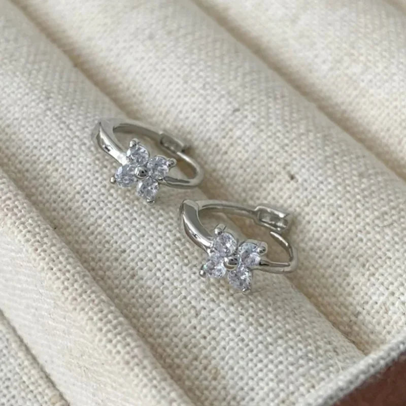 輝く幸運のブレスレット