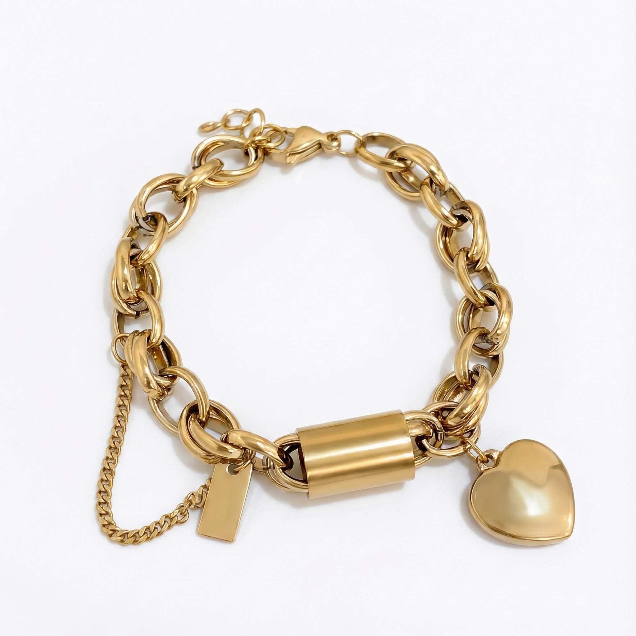 チャンクy ハーツシュトゥック ブレスレット