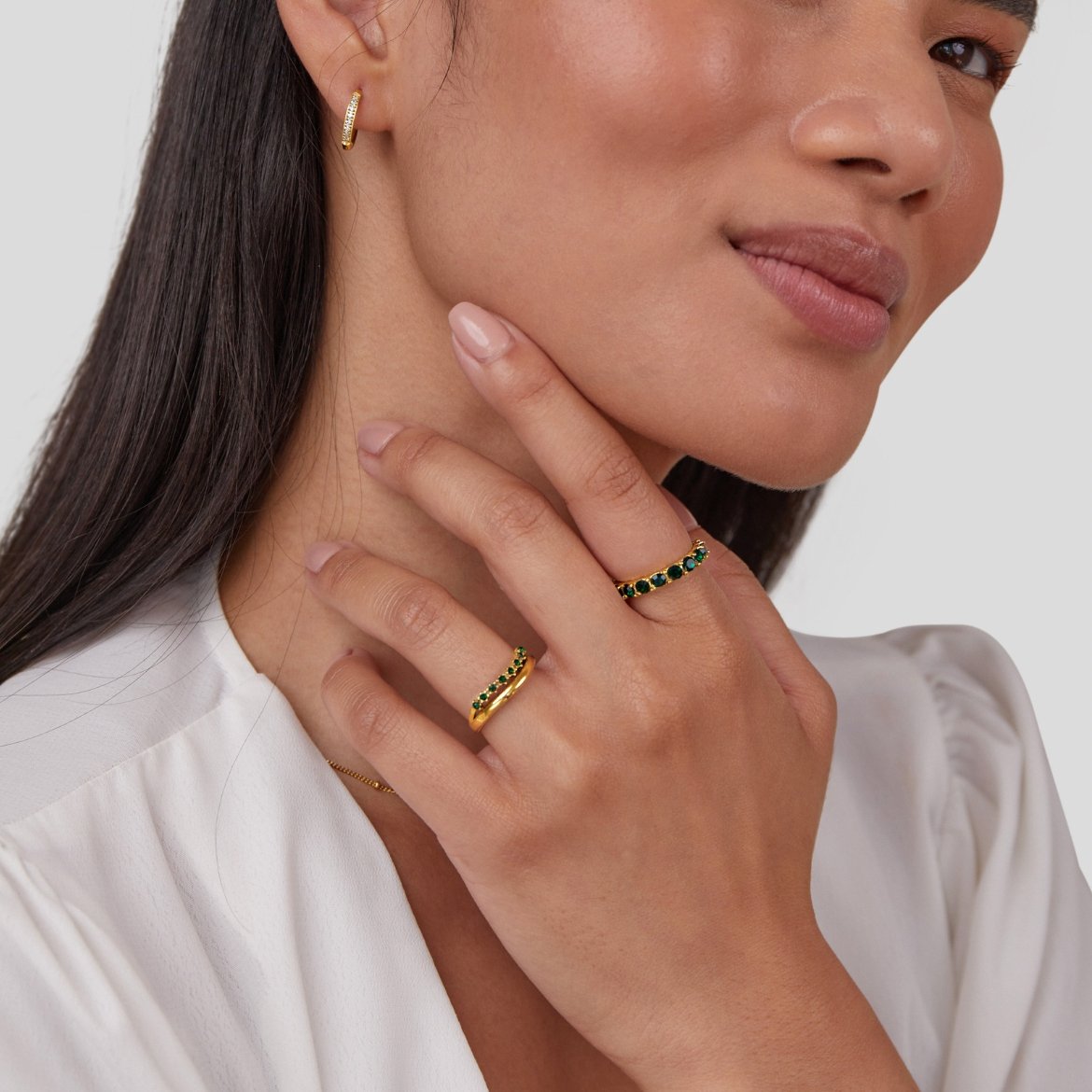 エリーザ – 繊細なダブルラインのゴールドリング