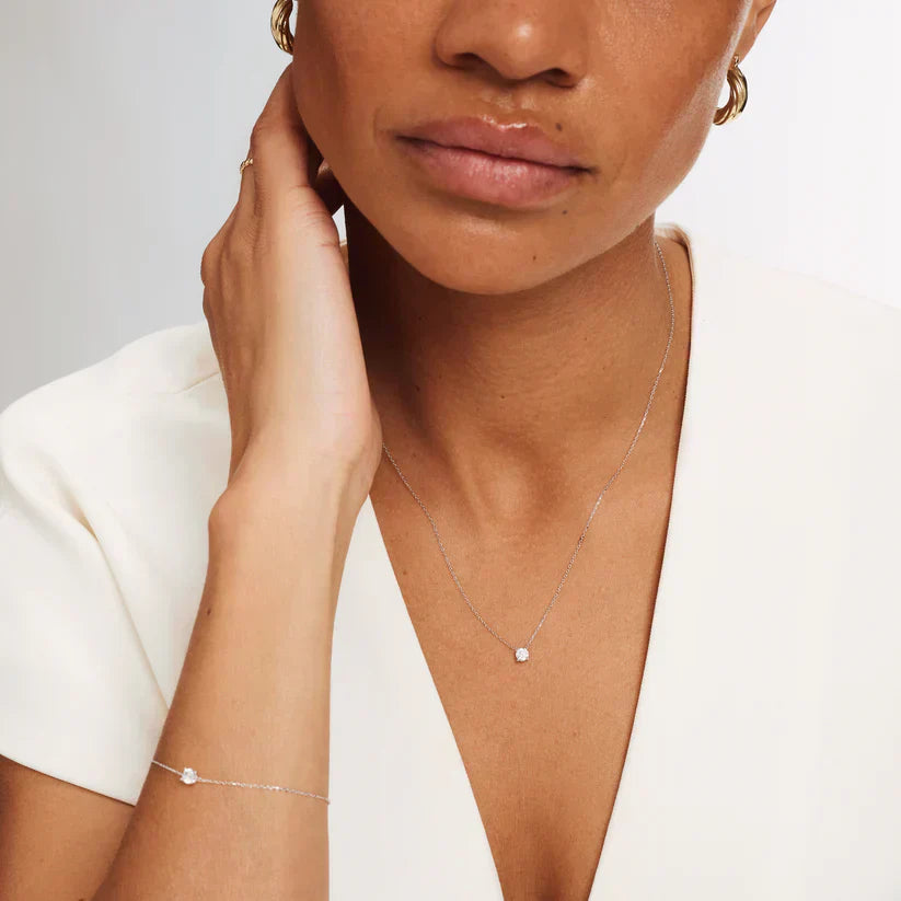 コラール クララ モイサナイトストーン