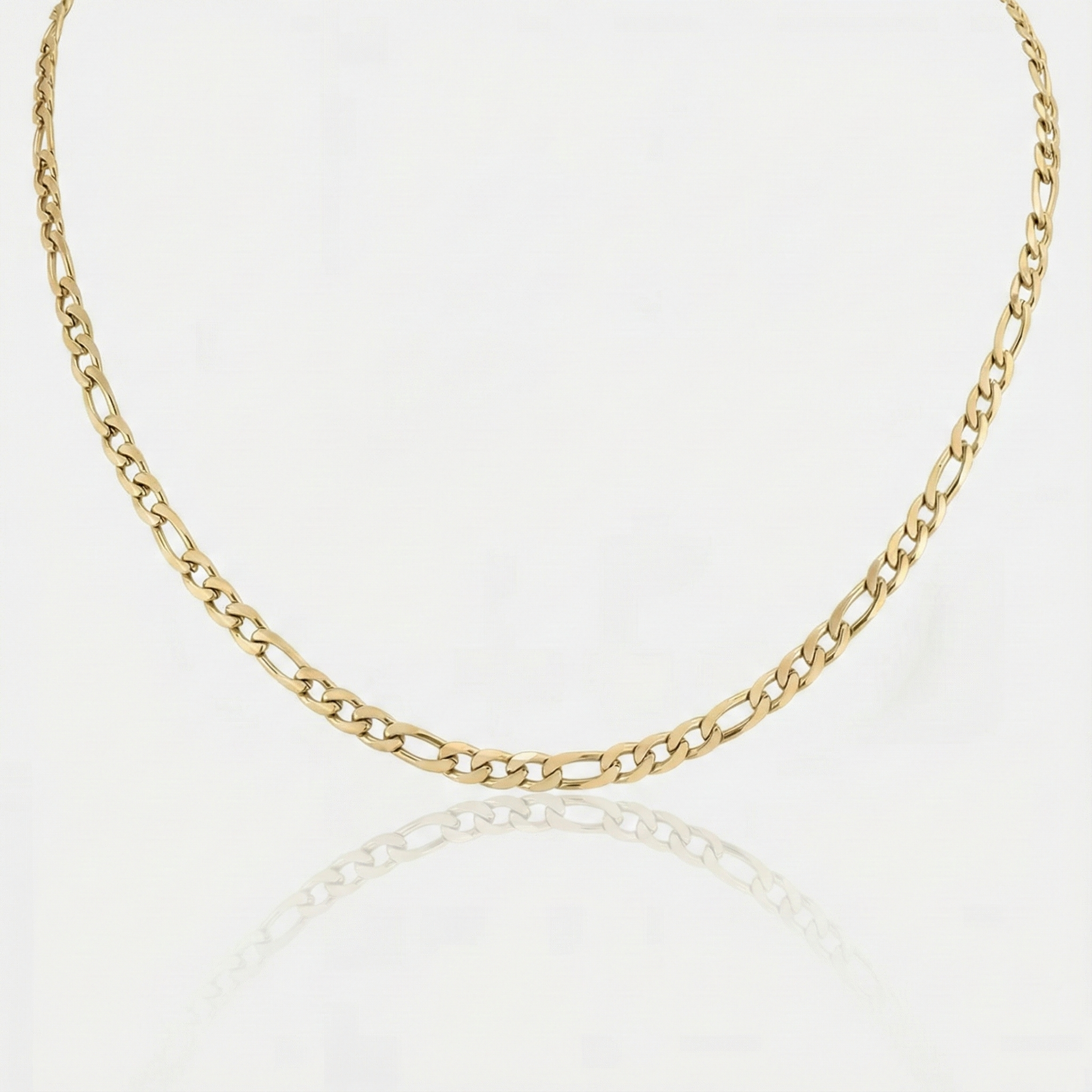 バレリー – シンプルなリンク構造のゴールドネックレス
